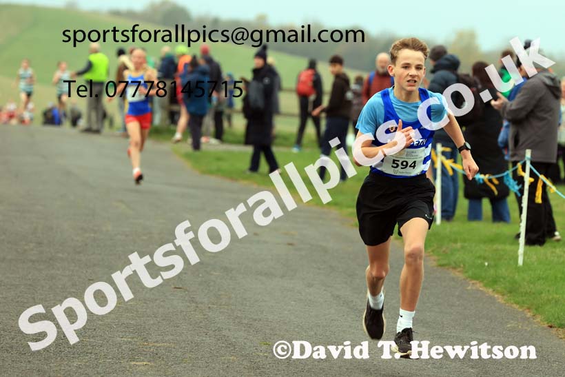 Boys and Girls under-13s 2024 Heaton Memorial Road Race, Newcastle Town Moor, Newcastle.   Photo: David T. Hewitson/Sports for All Pics